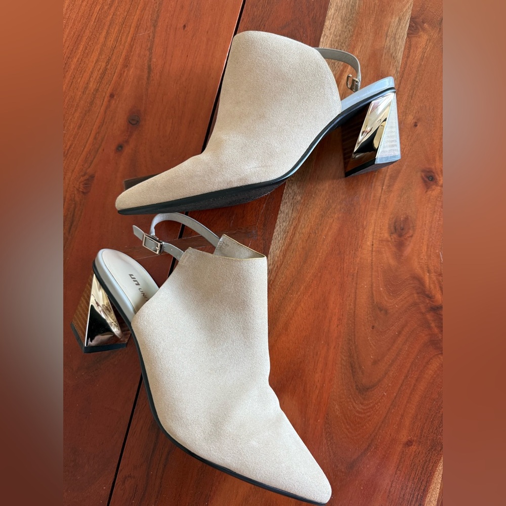 United Nude Tan Heeled Boots with Gold Accents